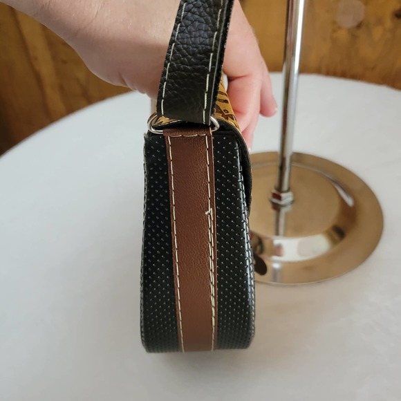 Puro Cuero Small Peruvian Crossbody Purse - Picture 11 of 12